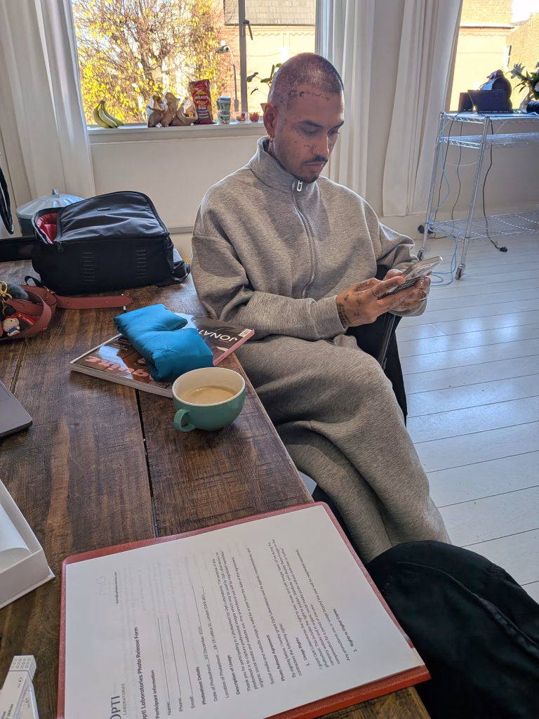 Ryan relaxing pre-shoot